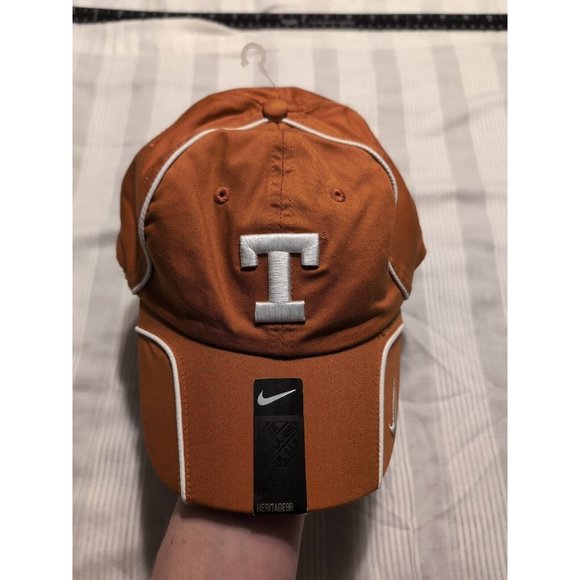 Nike Heritage 86 Orange Texas Longhorns Women\'s Adjustable Hat Raised NWT main image 10